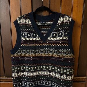 GAP Sweater Vest